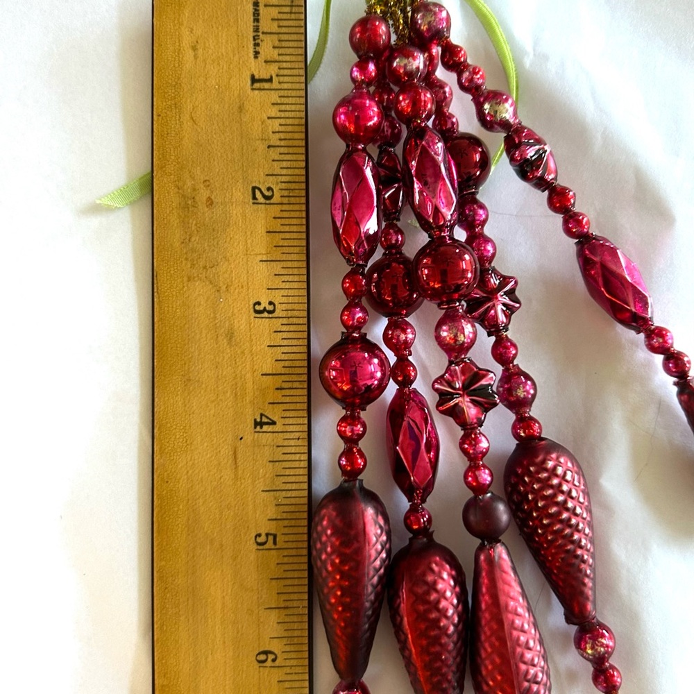 Vintage repurposed, garland bead, icicle holiday Christmas ornaments - Picture 5 of 5